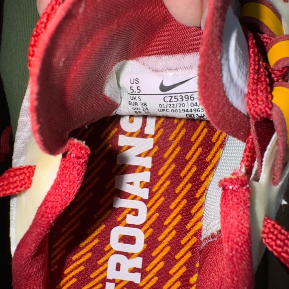 NEW! Nike Air Zoom Pegasus 37 USC-NWOT - Picture 10 of 15